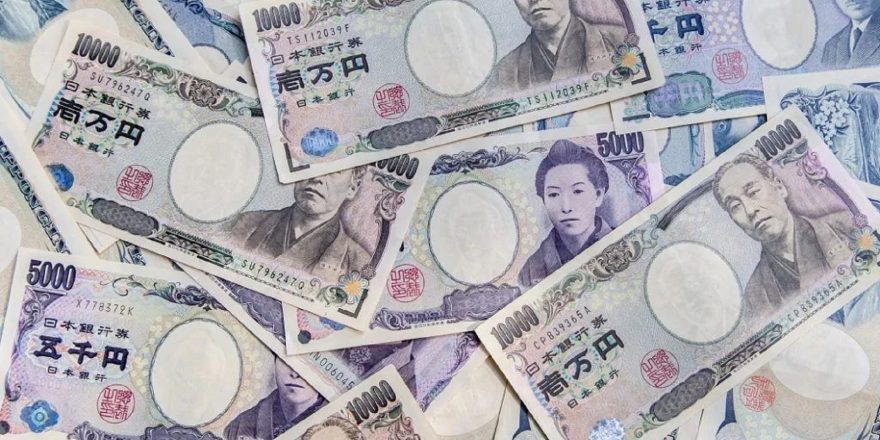 Japanese Yen Bills